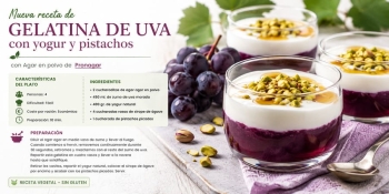 Gelatina de uva con yogur, pistachos y agar-agar