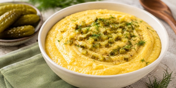 Crema de mijo con pepinillos | Receta f&aacute;cil